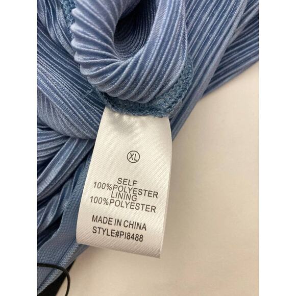 Fashion Nova Blue Romper Paulina Plissé Jumpsuit Halter Sexy Open Extra Large XL - Picture 13 of 15